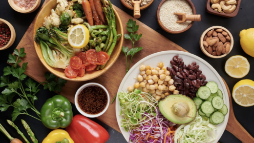 Makanan Vegetarian (Freepik)