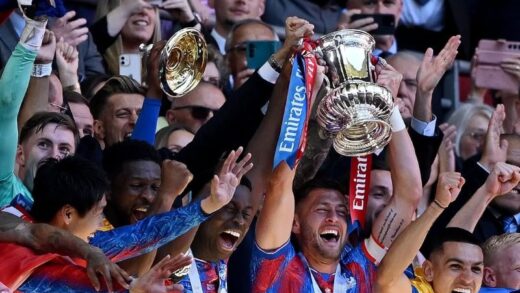 Crystal Palace telah mencatatkan sejarah penting dengan meraih gelar Piala FA 2024/2025 setelah kemenangan tipis 1-0 atas Manchester City di laga final. (Foto: Instagram/@cpfc)