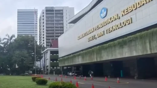 Gedung Kementerian Dikdasmen. (Foto: Istimewa)