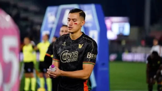 Udinese Berusaha Dapatkan Jay Idzes dengan Nilai Transfer Rekor