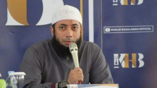 KPK Periksa Khalid Basalamah Dalam Kasus Dugaan Korupsi Kuota Haji 2025
