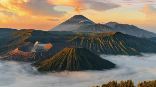 Pesona Keindahan Alam Indonesia yang Tak Kalah dari Destinasi Internasional