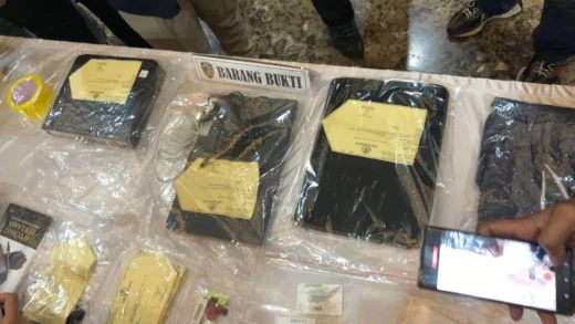 Polda Metro Jaya Ungkap Barang Bukti Kasus Kematian Diplomat Arya Daru