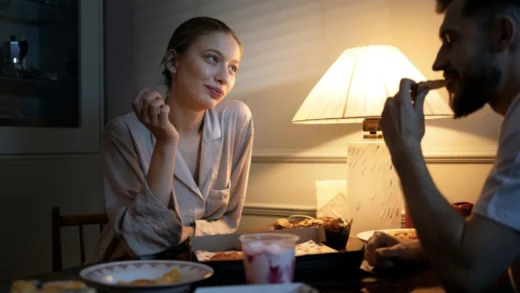 Mengapa Makan Malam Terlambat Harus Dihindari