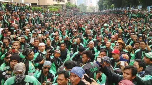 Aksi Unjuk Rasa Besar-Besaran Pengemudi Ojek Online di Jakarta