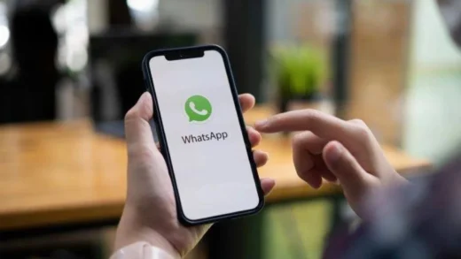 Pemerintah Tegaskan Tidak Ada Pembatasan Layanan WhatsApp Call