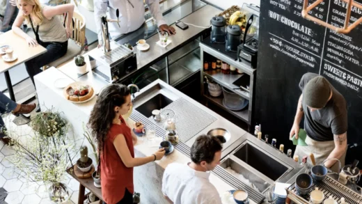 Coffee Shop: Tempat Nongkrong Favorit Anak Muda