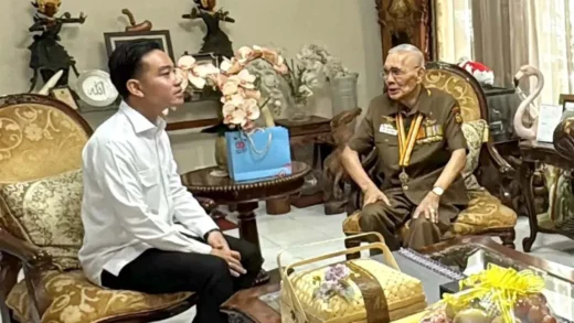 Kunjungan Gibran Rakabuming ke Kediaman Try Sutrisno: Silaturahmi dan Pembelajaran Kepemimpinan