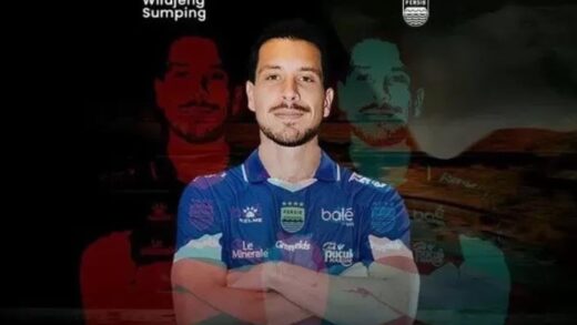 Thom Haye Resmi Bergabung dengan Persib Bandung, Gaji Jadi Perbincangan